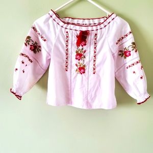 Blouse with hand made embroidery for 3-5 years old girl